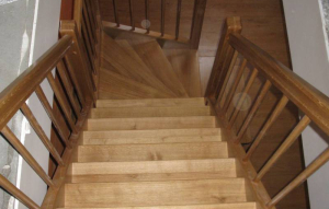 Dřevěná schodiště